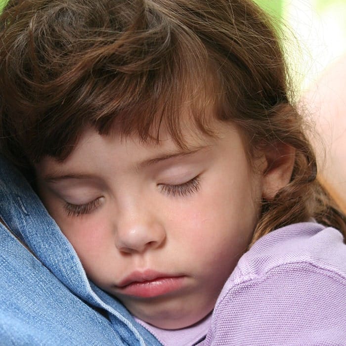 child sleeping with possible sleep apnea OSA